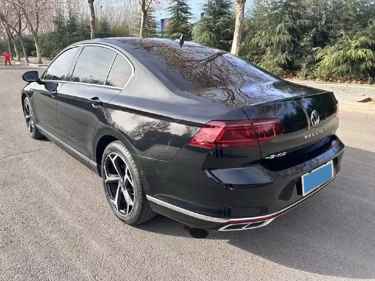 2020 Volkswagen Magotan 2.0T 186HP L4 7DCT,autocango,china used car exporter,china ev exporter,chinese used car exporter,chinese used ev exporter