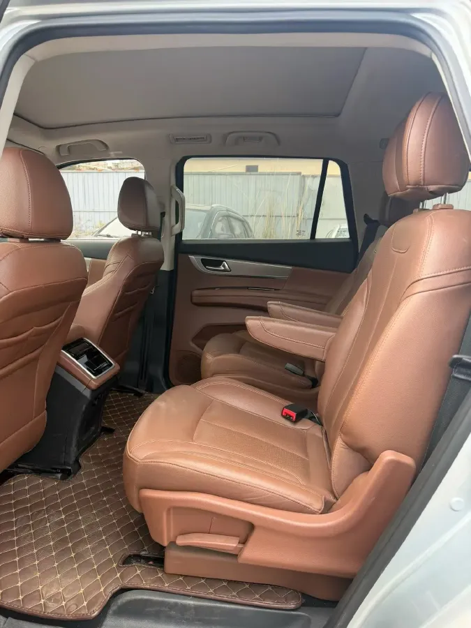 2020 HaiMa 7X 1.6T 195HP L4 6AT,autocango,china used car exporter,china ev exporter,chinese used car exporter,chinese used ev exporter