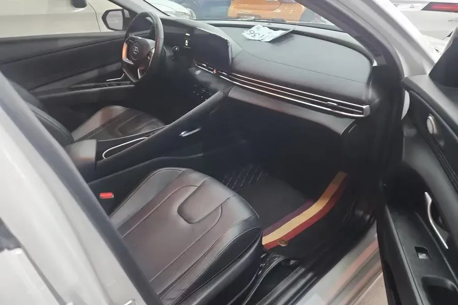 2022 Hyundai Elantra 1.5L 115HP L4 CVT,autocango,china used car exporter,china ev exporter,chinese used car exporter,chinese used ev exporter