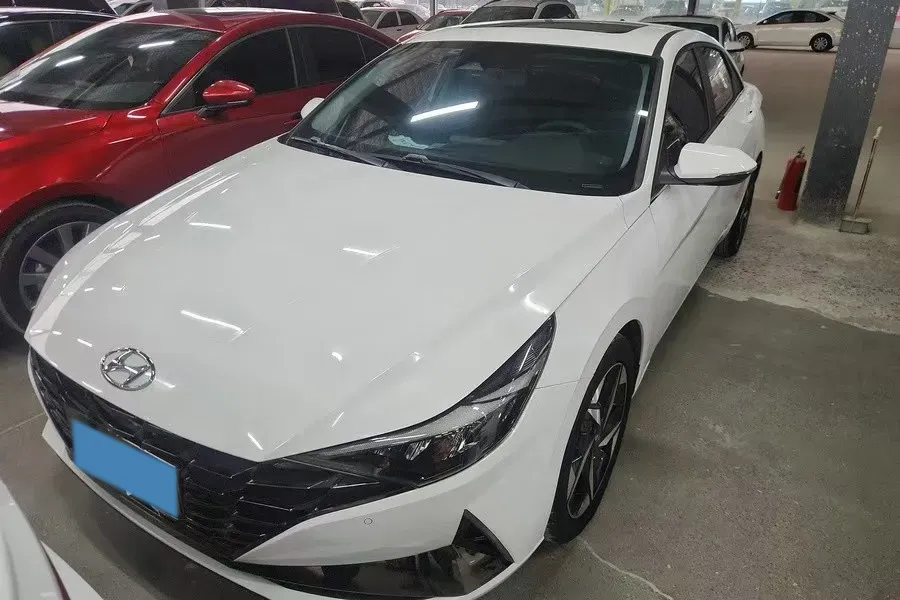 2022 Hyundai Elantra 1.5L 115HP L4 CVT,autocango,china used car exporter,china ev exporter,chinese used car exporter,chinese used ev exporter