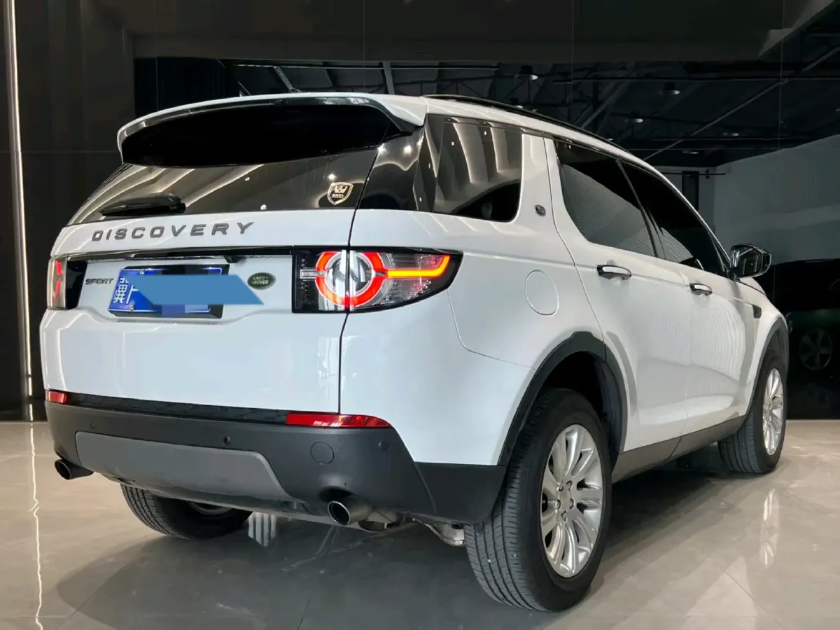 2019 Land Rover Discovery Sport 2.0T 241HP L4 9AT,autocango,china used car exporter,china ev exporter,chinese used car exporter,chinese used ev exporter