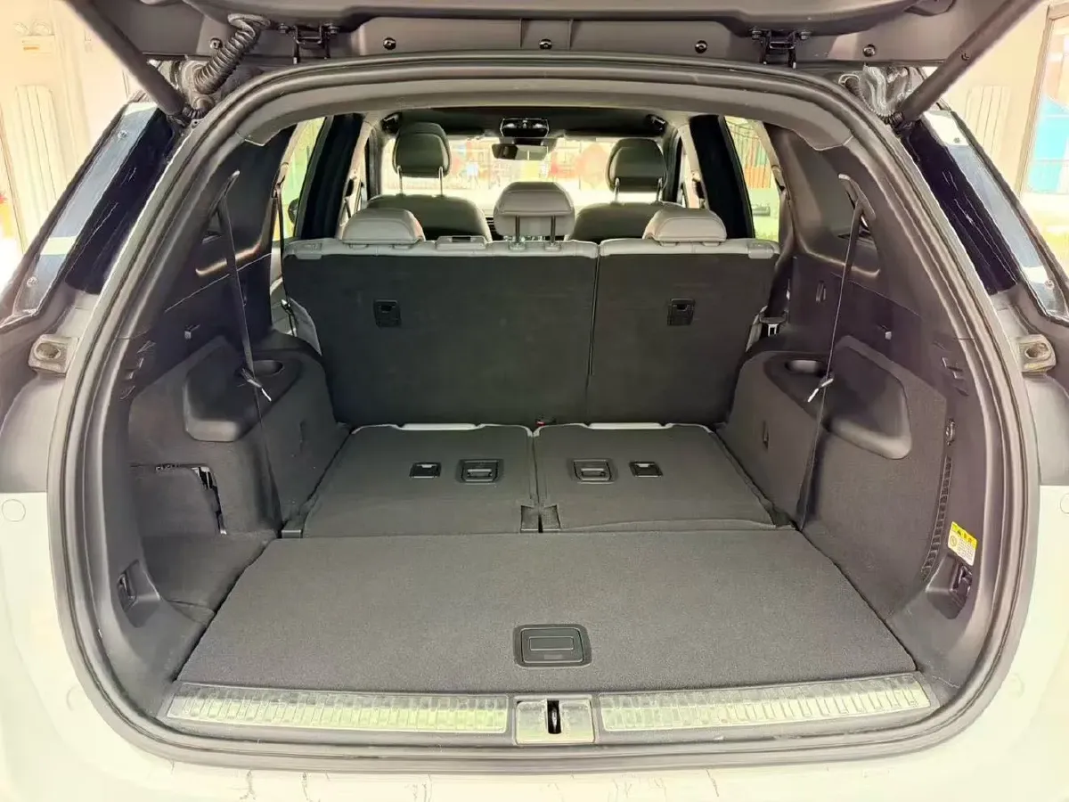 2020 NIO ES8 BEV 70KWH,autocango,china used car exporter,china ev exporter,chinese used car exporter,chinese used ev exporter