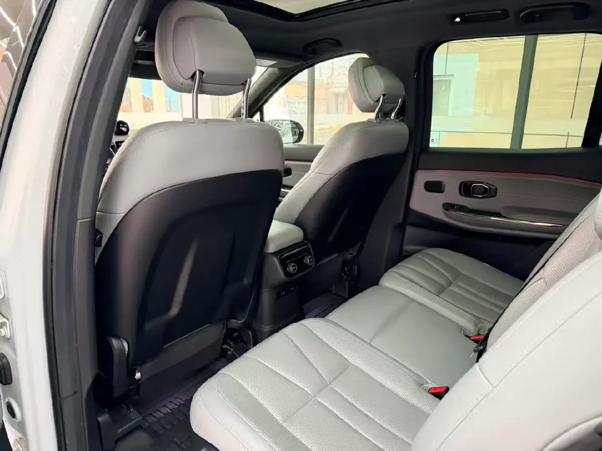 2020 NIO ES8 BEV 70KWH,autocango,china used car exporter,china ev exporter,chinese used car exporter,chinese used ev exporter