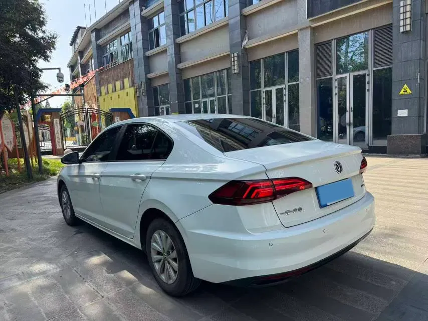 2019 Bestune T77 1.2T 143HP L4 7DCT,autocango,china used car exporter,china ev exporter,chinese used car exporter,chinese used ev exporter