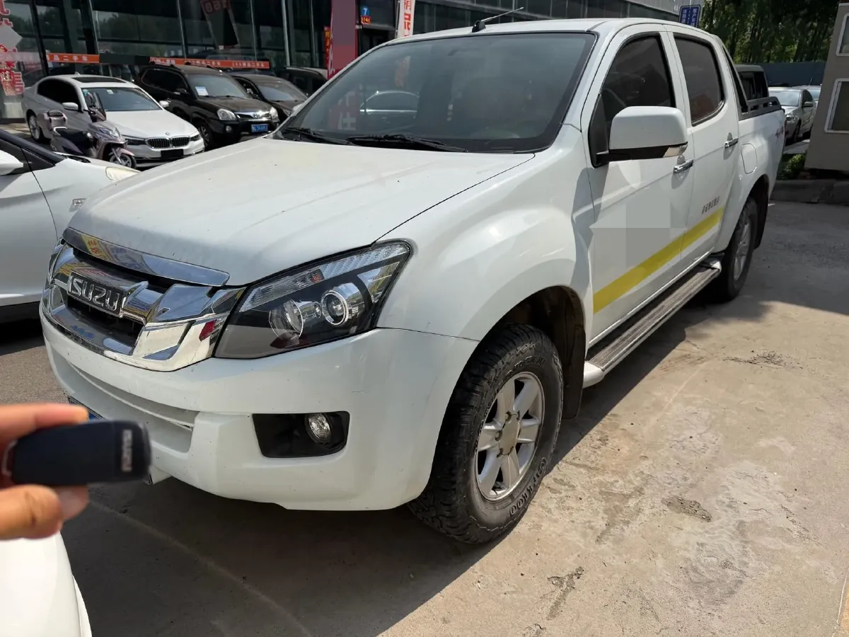 2020 Isuzu LingTuo 2.5T 150HP L4 6MT,autocango,china used car exporter,china ev exporter,chinese used car exporter,chinese used ev exporter