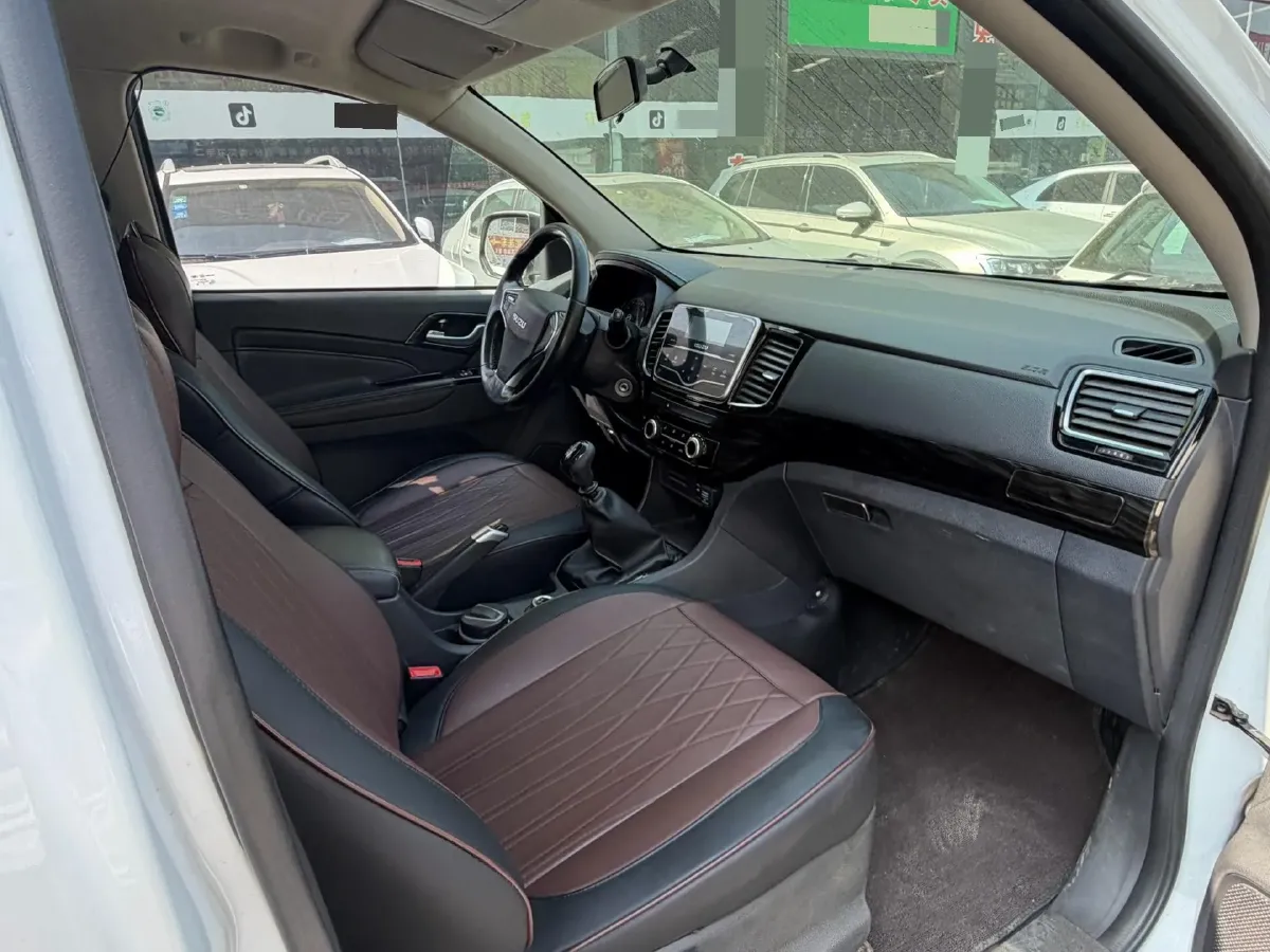 2020 Isuzu LingTuo 2.5T 150HP L4 6MT,autocango,china used car exporter,china ev exporter,chinese used car exporter,chinese used ev exporter