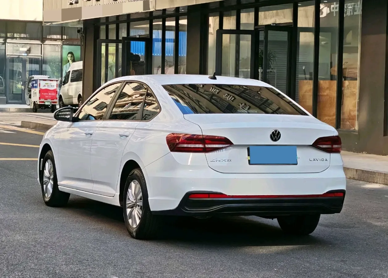 2023 Volkswagen Lavida 1.5L 113HP L4 6AT,autocango,china used car exporter,china ev exporter,chinese used car exporter,chinese used ev exporter