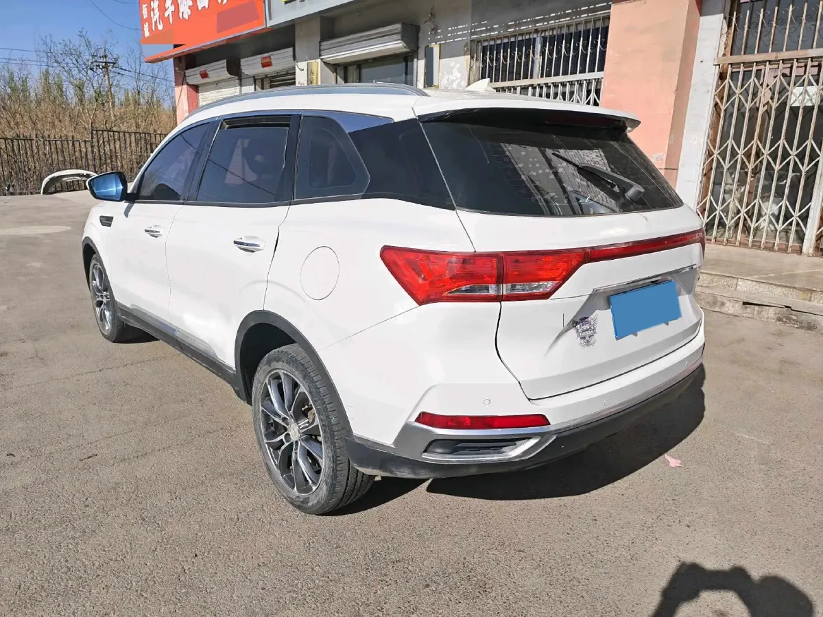 2018 Zotye T500 1.5T 156HP L4 6AT,autocango,china used car exporter,china ev exporter,chinese used car exporter,chinese used ev exporter