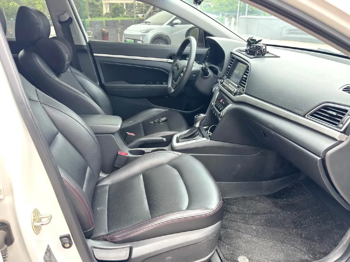 2018 Hyundai Elantra 1.6L 130HP L4 6AT,autocango,china used car exporter,china ev exporter,chinese used car exporter,chinese used ev exporter