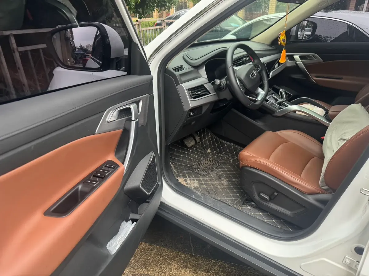 2019 Mitsubishi Outlander 2.0L 166HP L4 CVT,autocango,china used car exporter,china ev exporter,chinese used car exporter,chinese used ev exporter