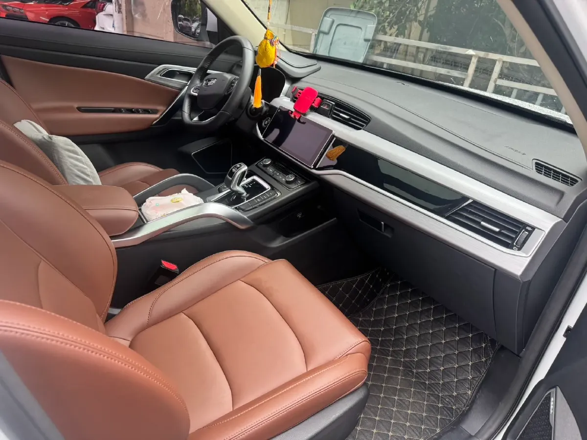 2019 Mitsubishi Outlander 2.0L 166HP L4 CVT,autocango,china used car exporter,china ev exporter,chinese used car exporter,chinese used ev exporter