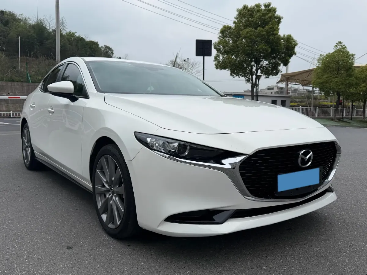 2022 Mazda 3 Axela 2.0L 158HP L4 6AT,autocango,china used car exporter,china ev exporter,chinese used car exporter,chinese used ev exporter