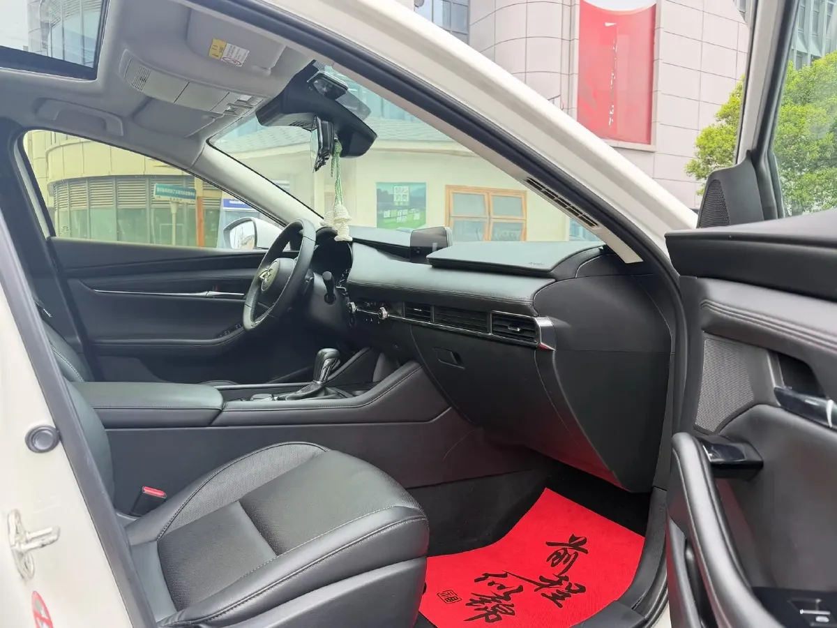 2022 Mazda 3 Axela 2.0L 158HP L4 6AT,autocango,china used car exporter,china ev exporter,chinese used car exporter,chinese used ev exporter