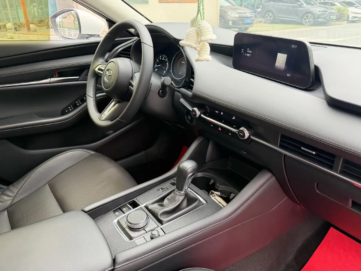 2022 Mazda 3 Axela 2.0L 158HP L4 6AT,autocango,china used car exporter,china ev exporter,chinese used car exporter,chinese used ev exporter