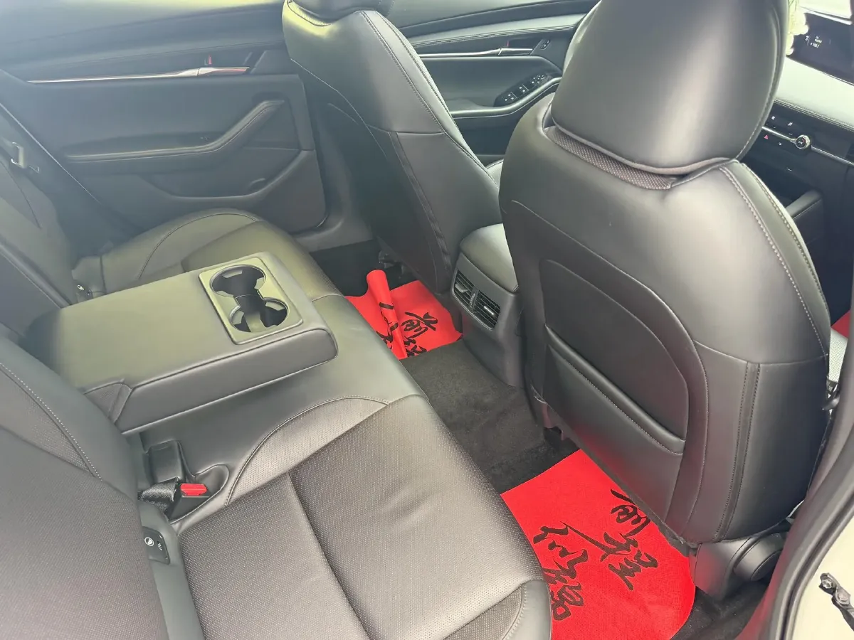 2022 Mazda 3 Axela 2.0L 158HP L4 6AT,autocango,china used car exporter,china ev exporter,chinese used car exporter,chinese used ev exporter