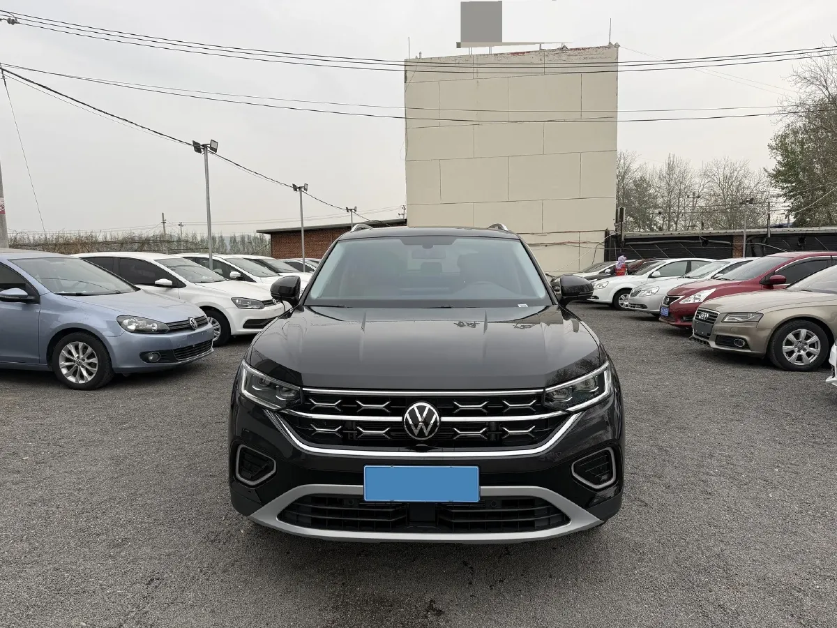 2024 Volkswagen Tayron 2.0T 186HP L4 7DCT,autocango,china used car exporter,china ev exporter,chinese used car exporter,chinese used ev exporter