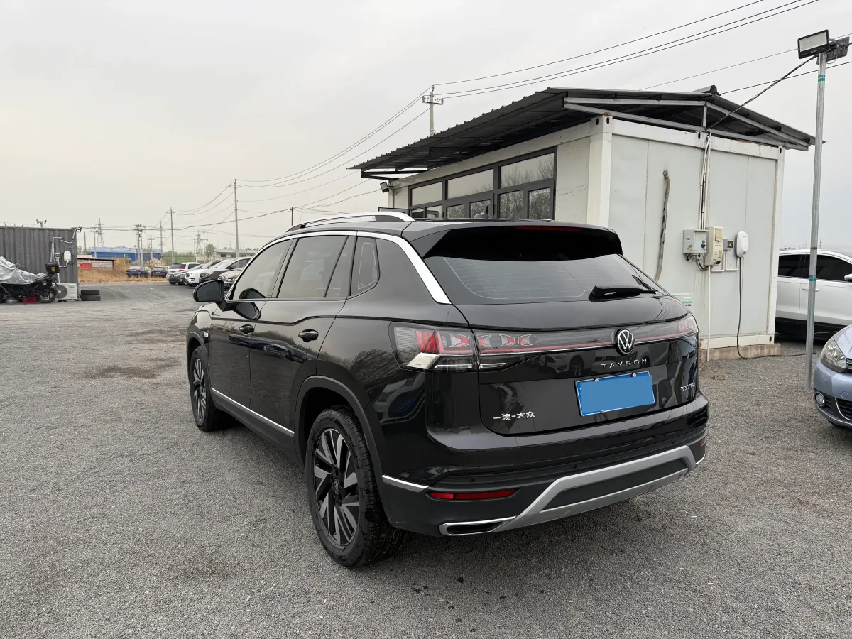 2024 Volkswagen Tayron 2.0T 186HP L4 7DCT,autocango,china used car exporter,china ev exporter,chinese used car exporter,chinese used ev exporter