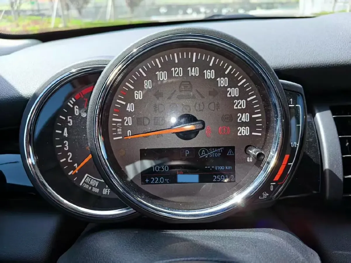 2018 MINI COUNTRYMAN 1.5T 136HP L3 6AT,autocango,china used car exporter,china ev exporter,chinese used car exporter,chinese used ev exporter