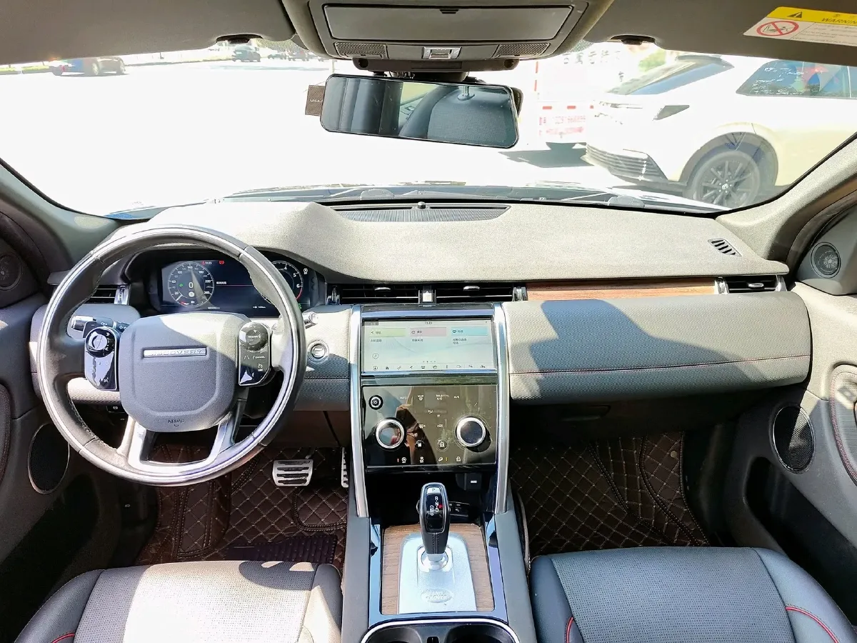 2020 Land Rover Discovery Sport 2.0T 249HP L4 9AT,autocango,china used car exporter,china ev exporter,chinese used car exporter,chinese used ev exporter