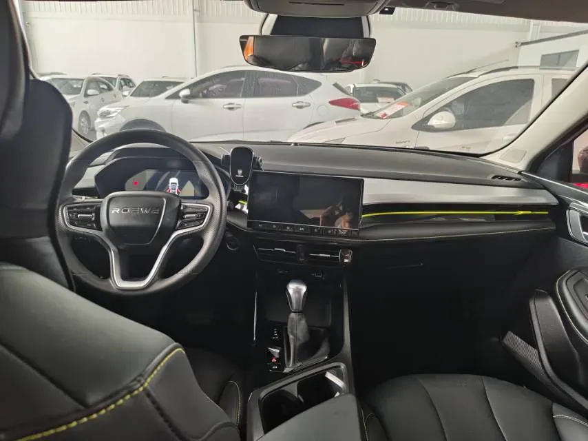 2021 Roewe i5 1.5L 120HP L4 CVT,autocango,china used car exporter,china ev exporter,chinese used car exporter,chinese used ev exporter