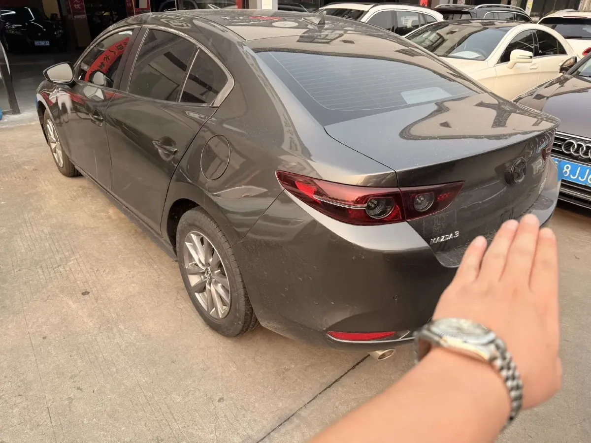 2022 Mazda 3 Axela 2.0L 158HP L4 6AT,autocango,china used car exporter,china ev exporter,chinese used car exporter,chinese used ev exporter