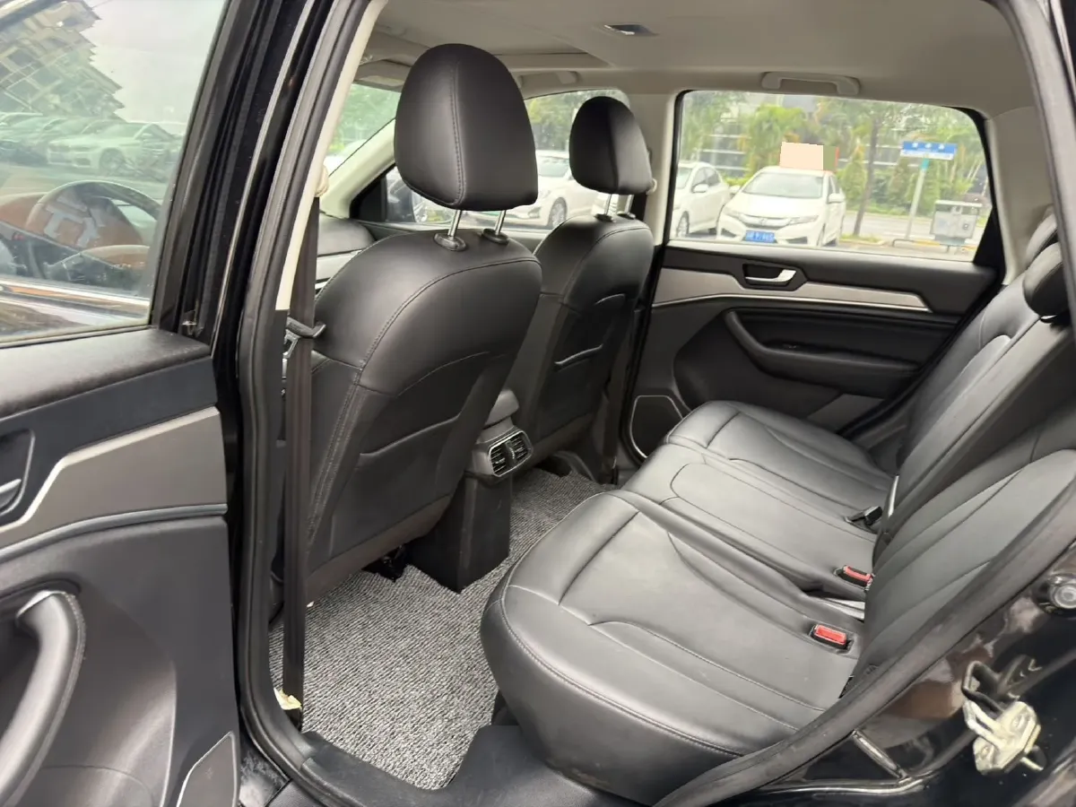 2018 Haval H6 1.5T 150HP L4 7DCT,autocango,china used car exporter,china ev exporter,chinese used car exporter,chinese used ev exporter