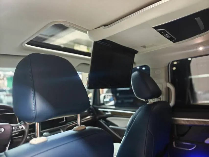 2021 GAC Trumpchi M8 2.0T 252HP L4 8AT,autocango,china used car exporter,china ev exporter,chinese used car exporter,chinese used ev exporter