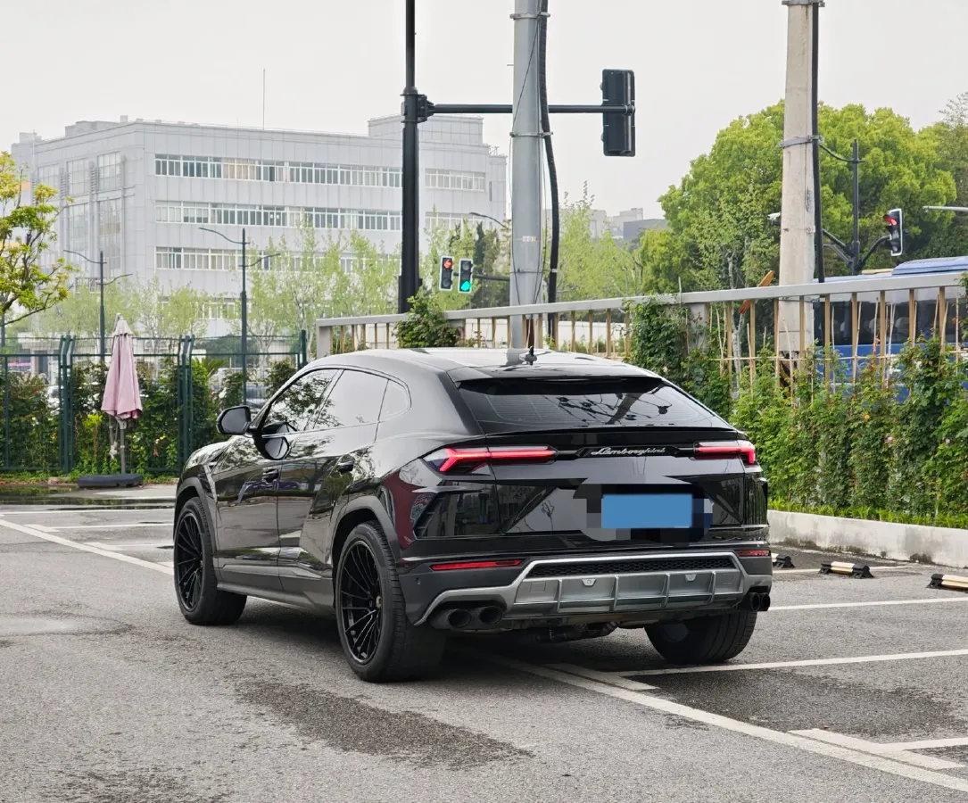 2018 Lamborghini Urus 4.0T 650HP V8 8AT,autocango,china used car exporter,china ev exporter,chinese used car exporter,chinese used ev exporter