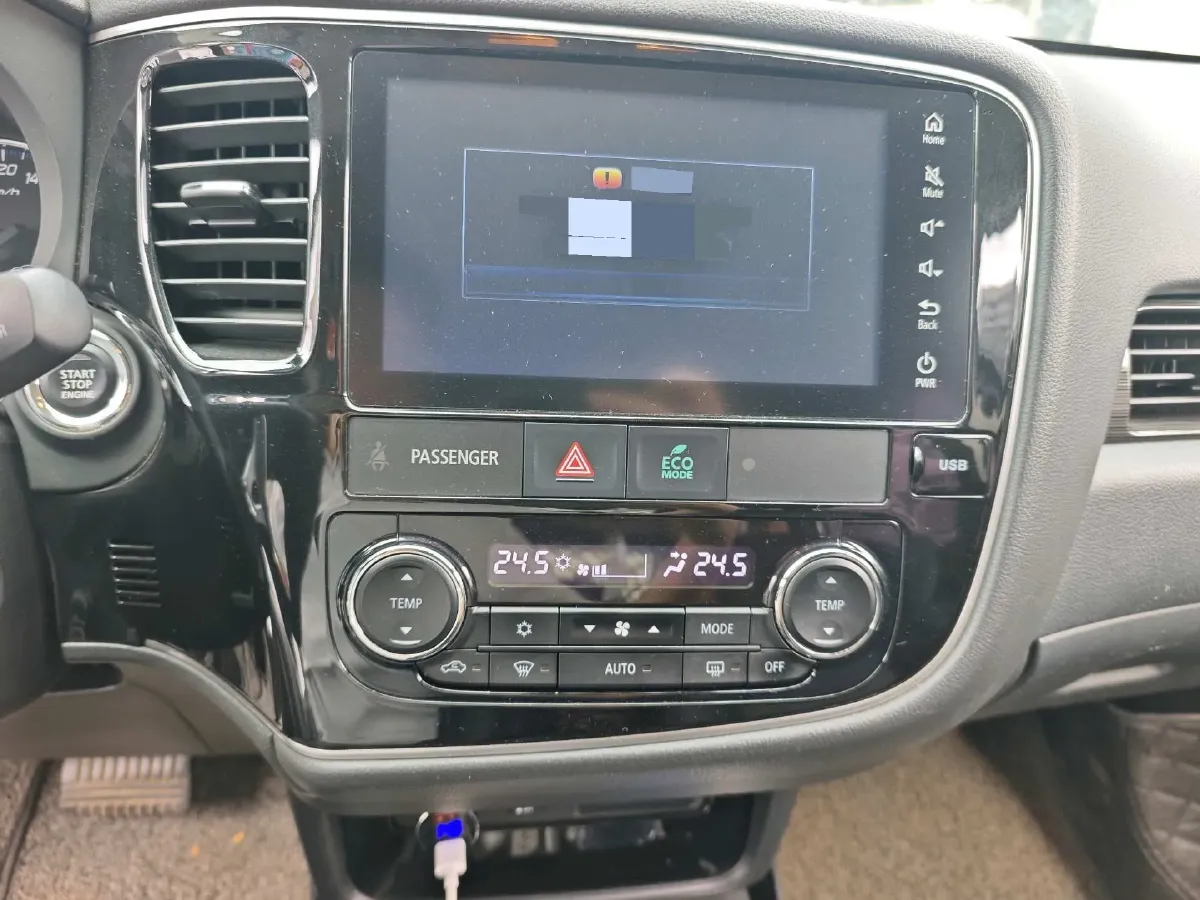 2019 Mitsubishi Outlander 2.4L 192HP L4 CVT,autocango,china used car exporter,china ev exporter,chinese used car exporter,chinese used ev exporter