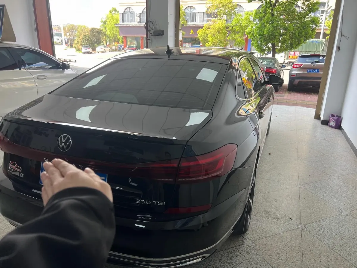 2024 Volkswagen Passat 2.0T 186HP L4 7DCT,autocango,china used car exporter,china ev exporter,chinese used car exporter,chinese used ev exporter