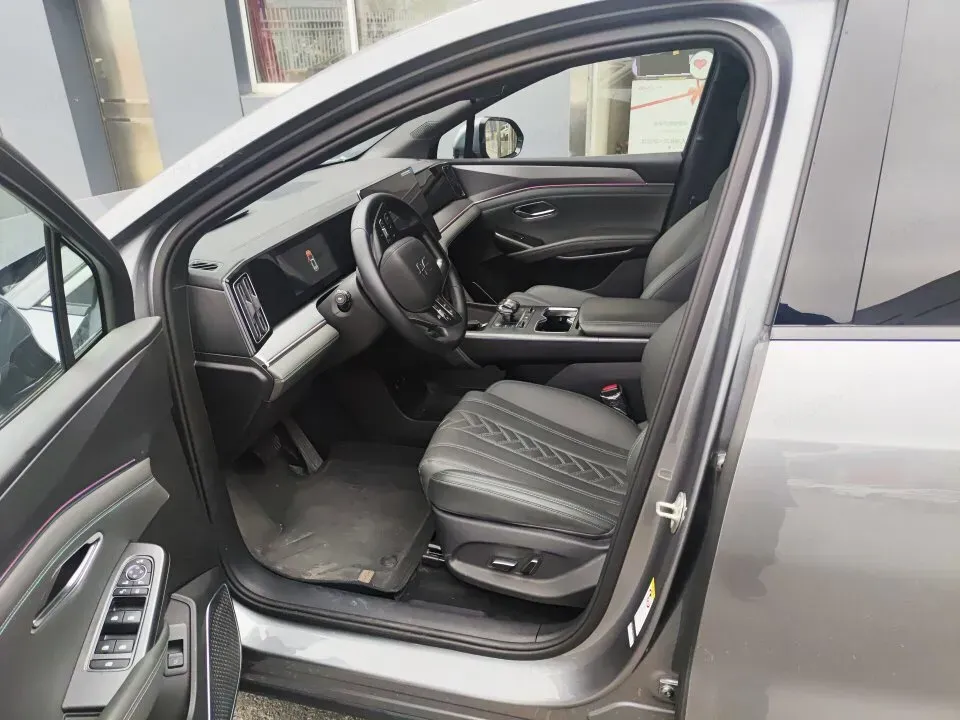 2025 BYD SongL DM-i 1.5L 101HP L4 E-CVT PHEV 18.3KWH,autocango,china used car exporter,china ev exporter,chinese used car exporter,chinese used ev exporter