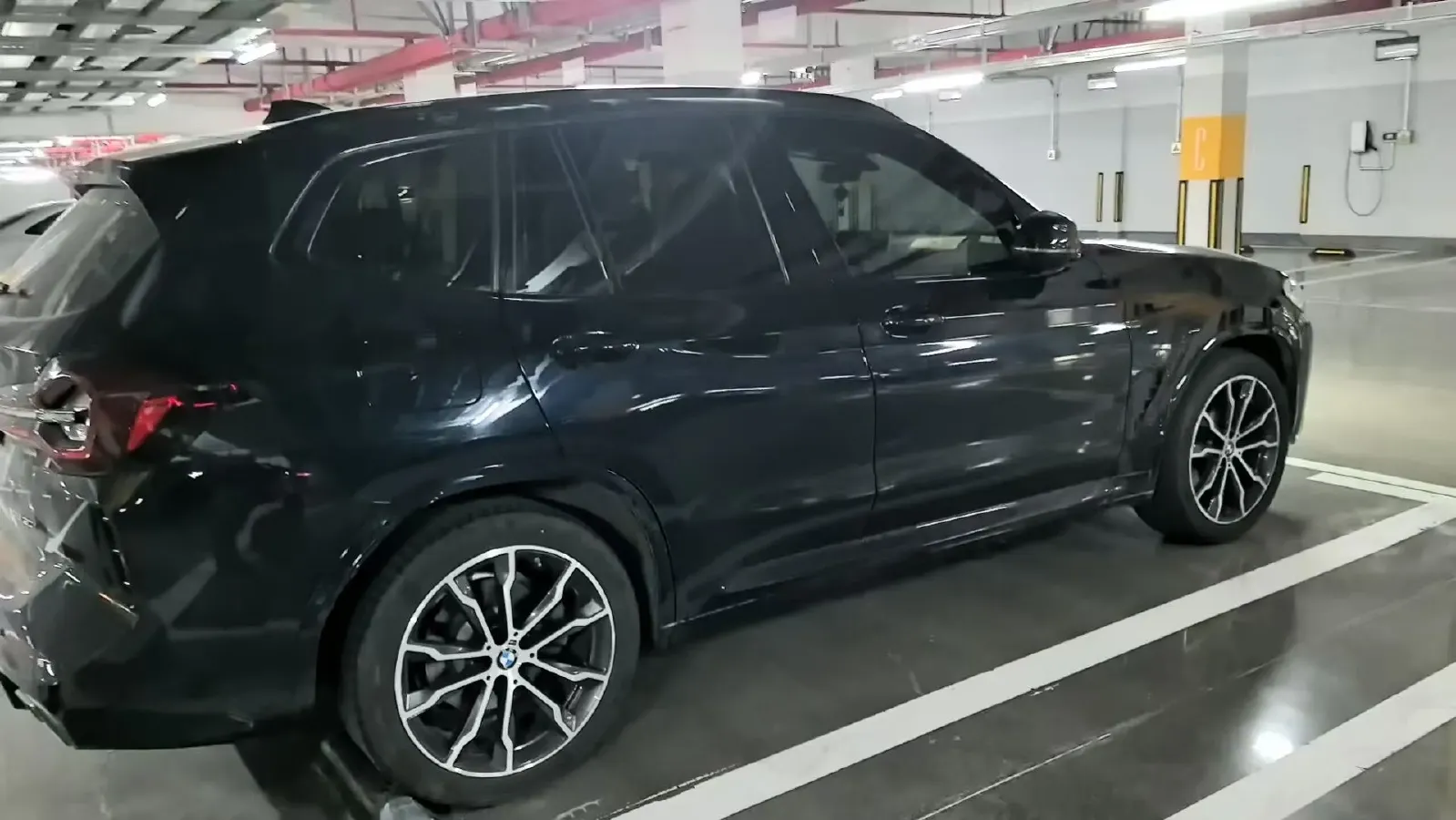 2022 BMW X3 2.0T 252HP L4 8AT,autocango,china used car exporter,china ev exporter,chinese used car exporter,chinese used ev exporter