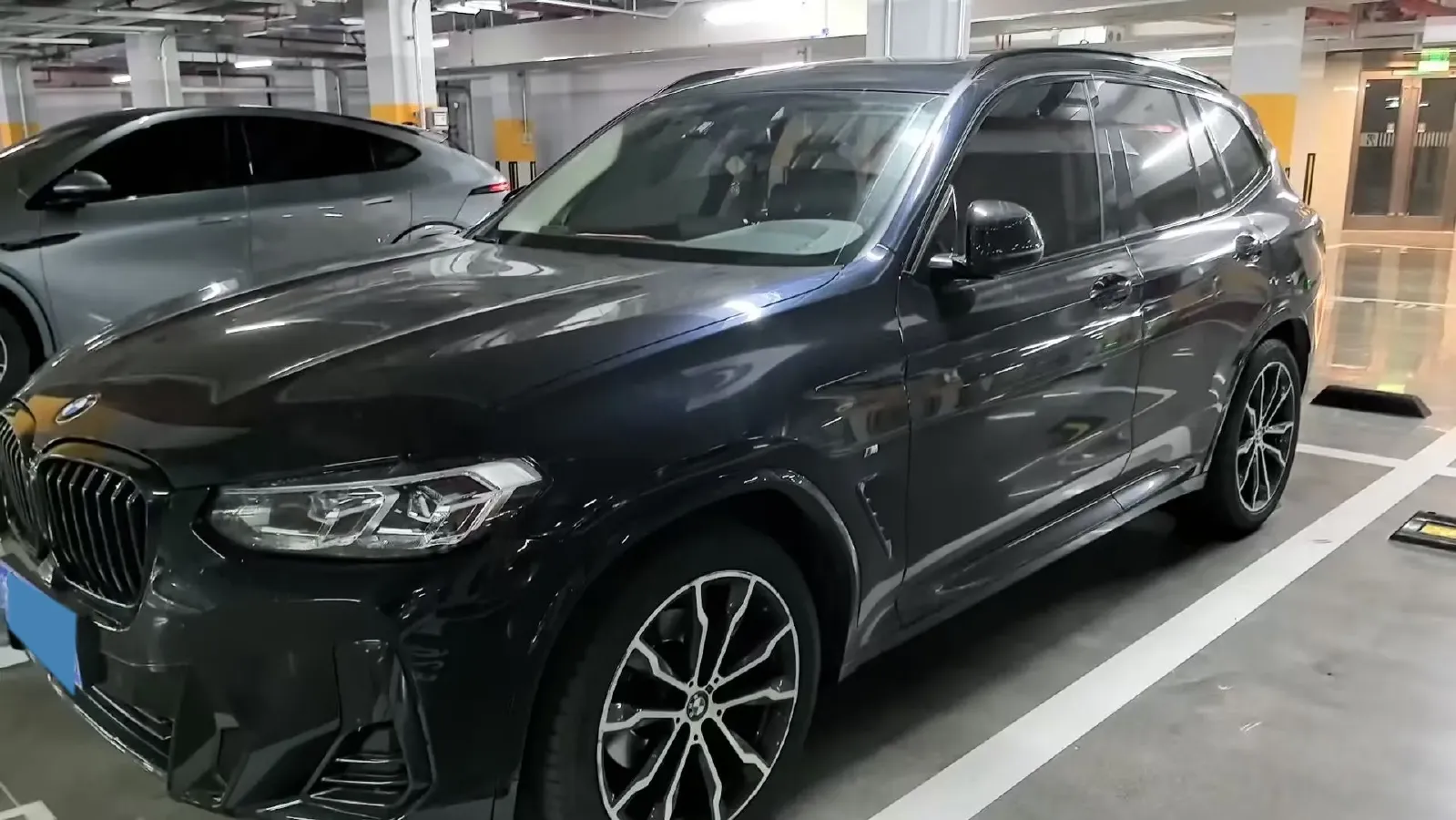 2022 BMW X3 2.0T 252HP L4 8AT,autocango,china used car exporter,china ev exporter,chinese used car exporter,chinese used ev exporter