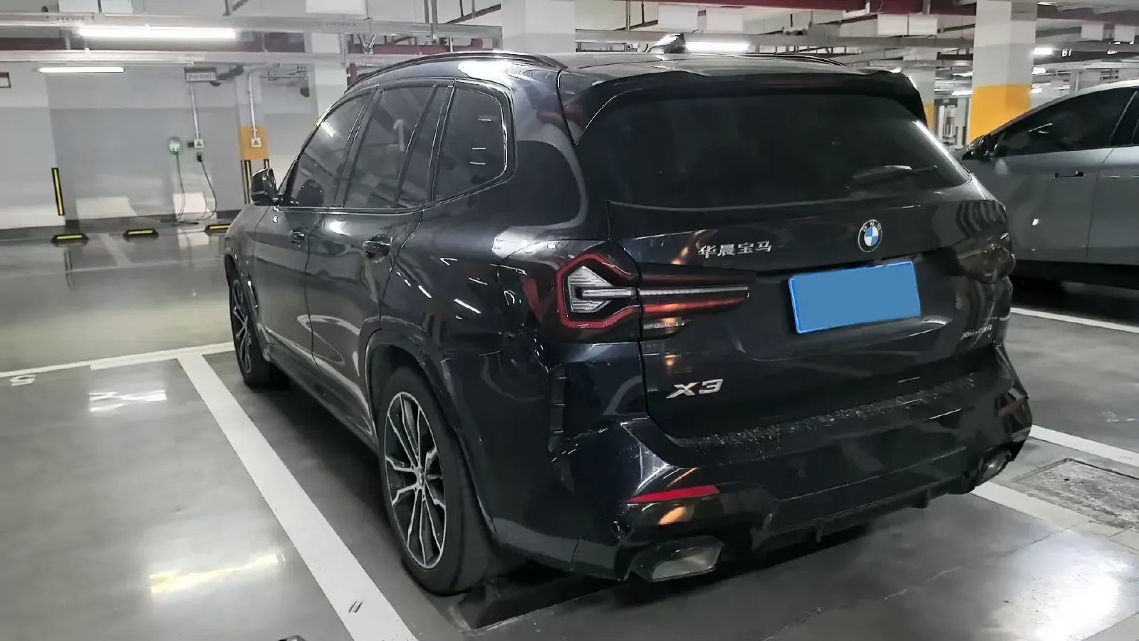 2022 BMW X3 2.0T 252HP L4 8AT,autocango,china used car exporter,china ev exporter,chinese used car exporter,chinese used ev exporter
