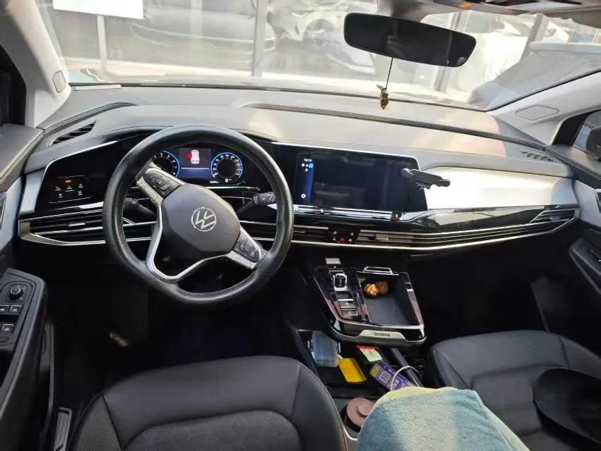 2024 Volkswagen Talagon 2.0T 220HP L4 7DCT,autocango,china used car exporter,china ev exporter,chinese used car exporter,chinese used ev exporter