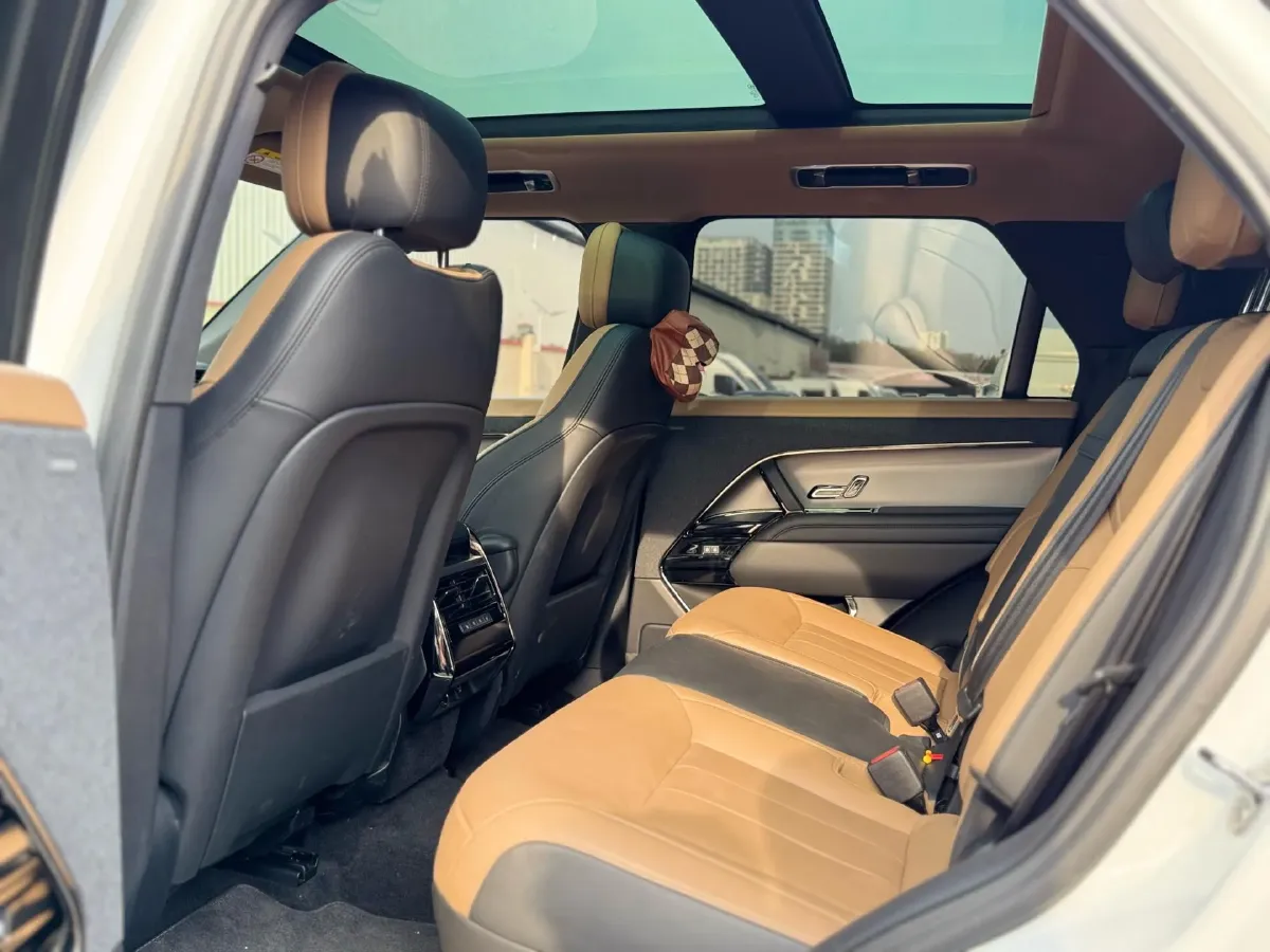 2024 Land Rover Range Rover Sport 3.0T 400HP L6 8AT,autocango,china used car exporter,china ev exporter,chinese used car exporter,chinese used ev exporter