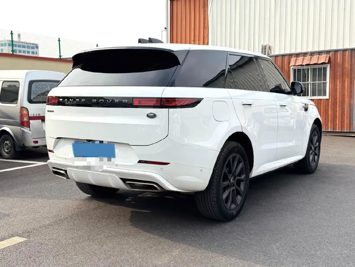 2024 Land Rover Range Rover Sport 3.0T 400HP L6 8AT,autocango,china used car exporter,china ev exporter,chinese used car exporter,chinese used ev exporter