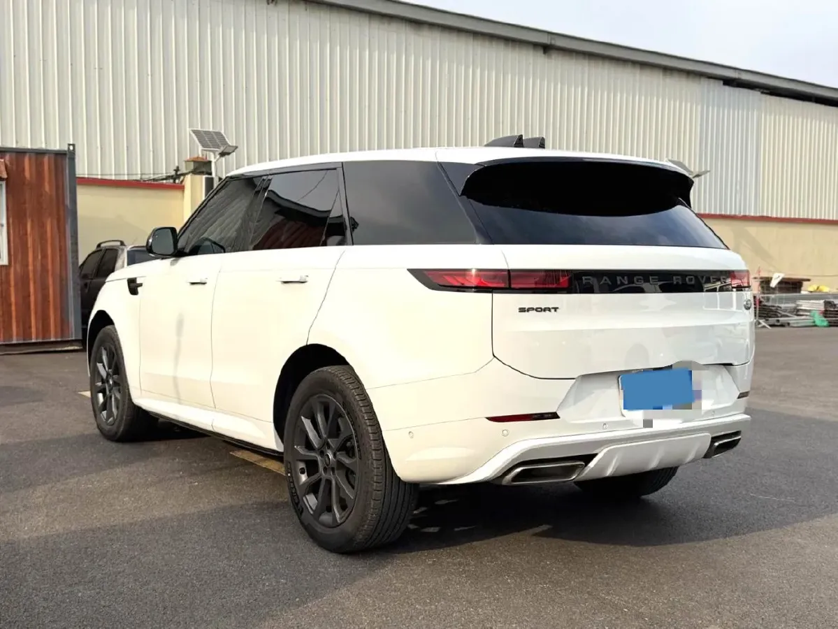 2024 Land Rover Range Rover Sport 3.0T 400HP L6 8AT,autocango,china used car exporter,china ev exporter,chinese used car exporter,chinese used ev exporter