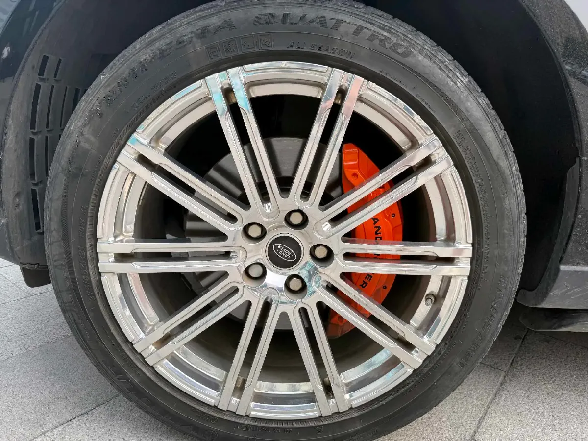 2018 Land Rover Range Rover Evoque 2.0T 241HP L4 9AT,autocango,china used car exporter,china ev exporter,chinese used car exporter,chinese used ev exporter