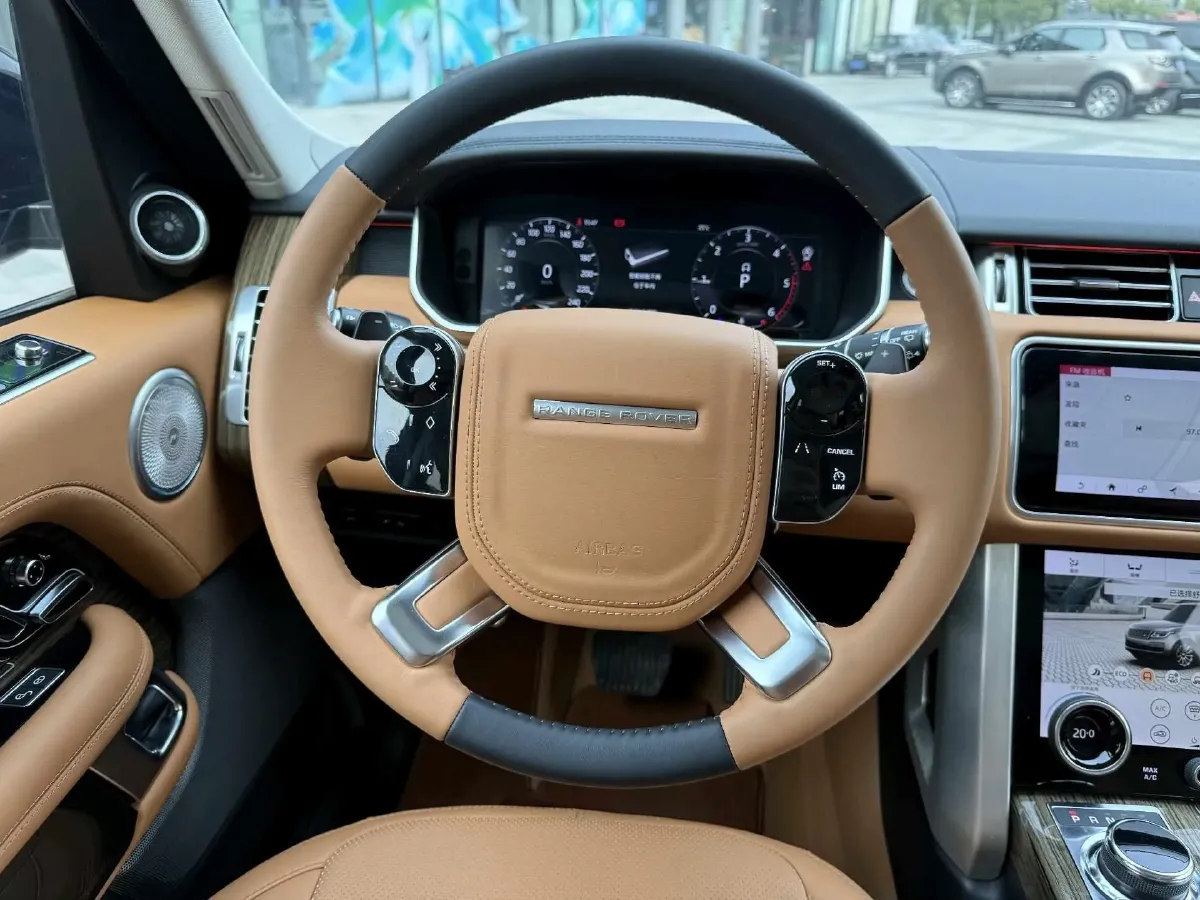 2018 Land Rover Range Rover Evoque 2.0T 241HP L4 9AT,autocango,china used car exporter,china ev exporter,chinese used car exporter,chinese used ev exporter