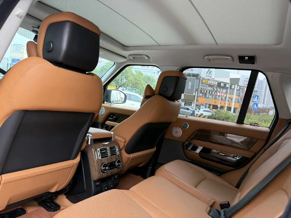 2018 Land Rover Range Rover Evoque 2.0T 241HP L4 9AT,autocango,china used car exporter,china ev exporter,chinese used car exporter,chinese used ev exporter