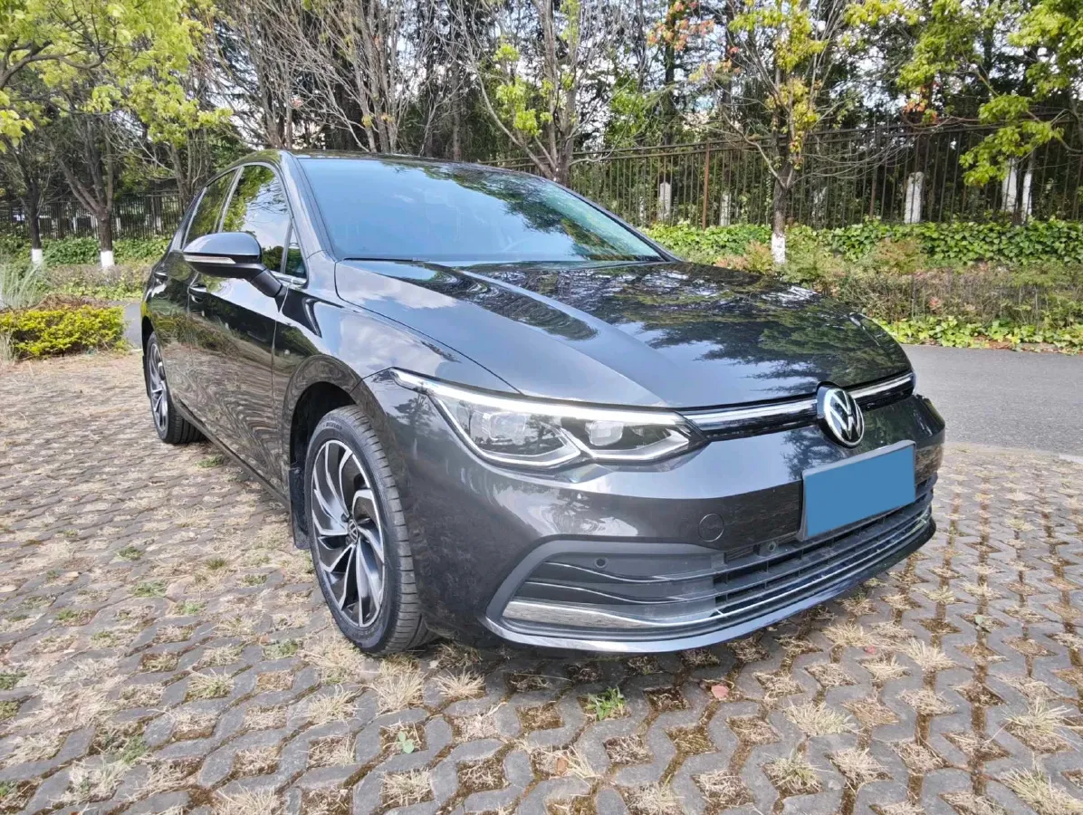 2023 Volkswagen Golf 1.4T 150HP L4 7DCT,autocango,china used car exporter,china ev exporter,chinese used car exporter,chinese used ev exporter