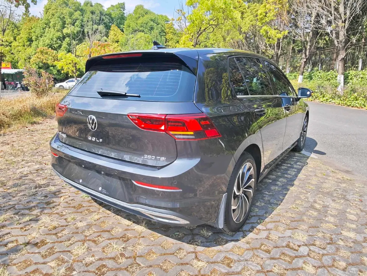 2023 Volkswagen Golf 1.4T 150HP L4 7DCT,autocango,china used car exporter,china ev exporter,chinese used car exporter,chinese used ev exporter