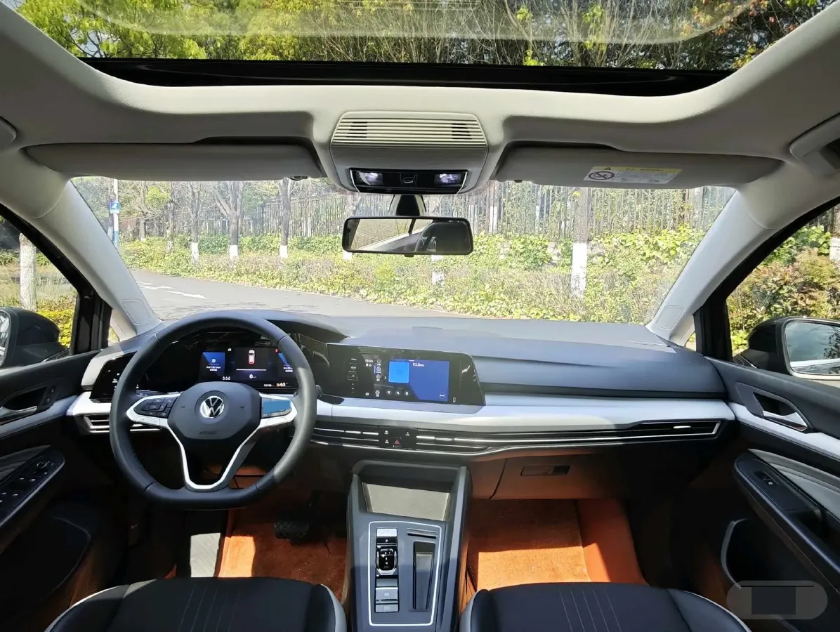 2023 Volkswagen Golf 1.4T 150HP L4 7DCT,autocango,china used car exporter,china ev exporter,chinese used car exporter,chinese used ev exporter