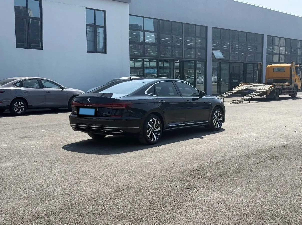 2024 Volkswagen Passat 2.0T 186HP L4 7DCT,autocango,china used car exporter,china ev exporter,chinese used car exporter,chinese used ev exporter