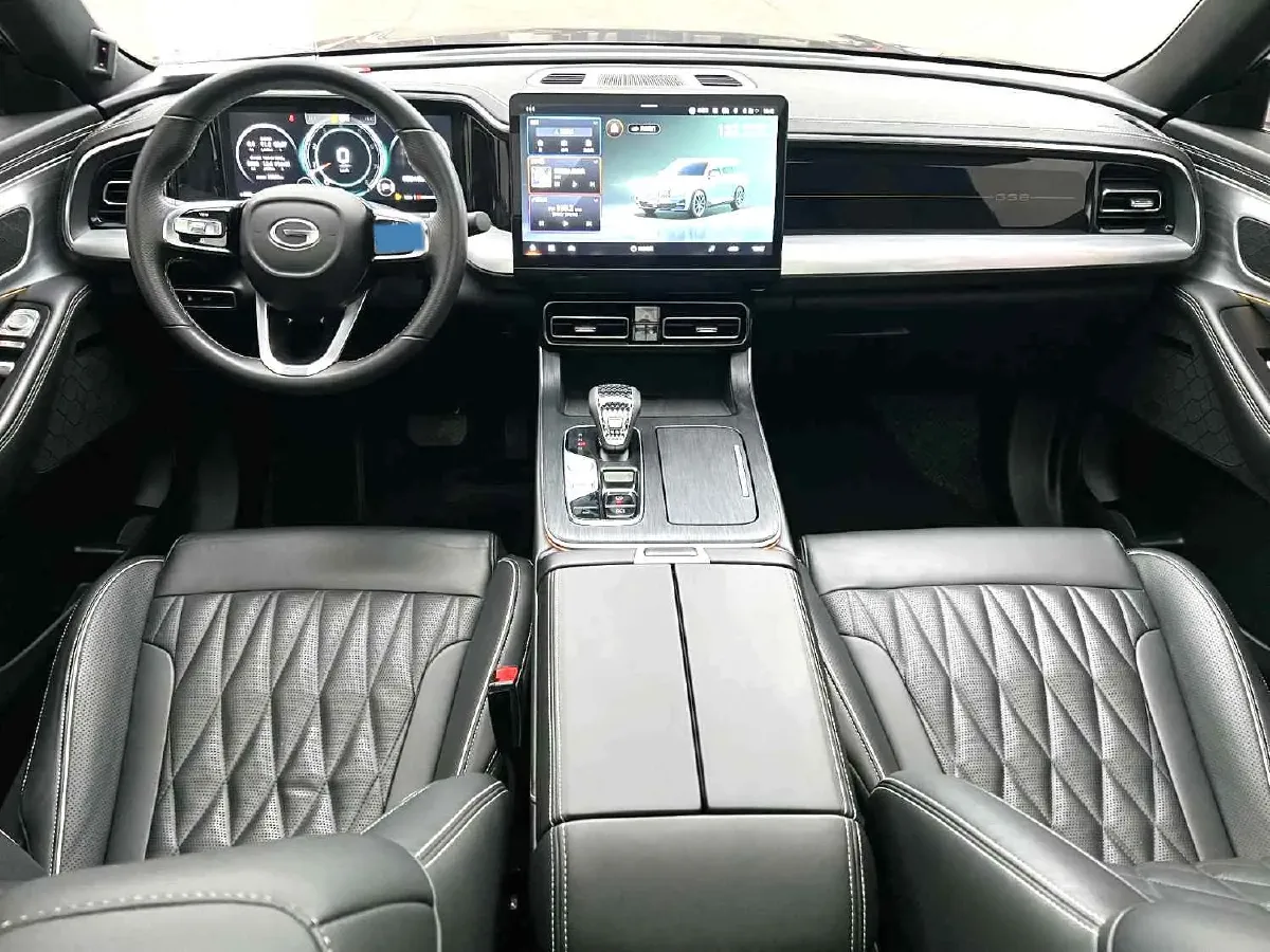 2022 GAC Trumpchi GS8 2.0T 252HP L4 8AT,autocango,china used car exporter,china ev exporter,chinese used car exporter,chinese used ev exporter