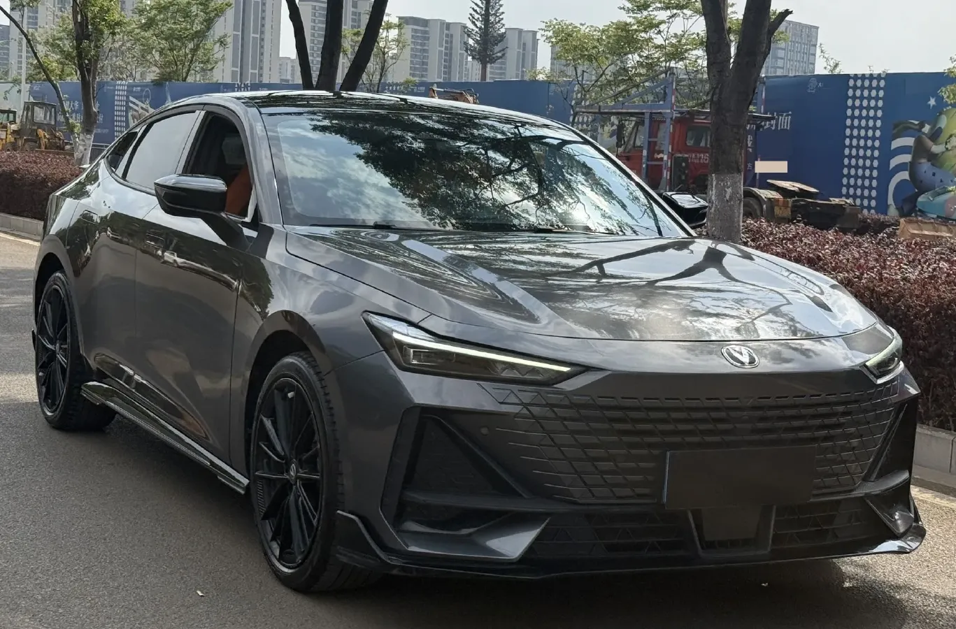 2023 ChangAn UNI-V 1.5T 188HP L4 7DCT,autocango,china used car exporter,china ev exporter,chinese used car exporter,chinese used ev exporter