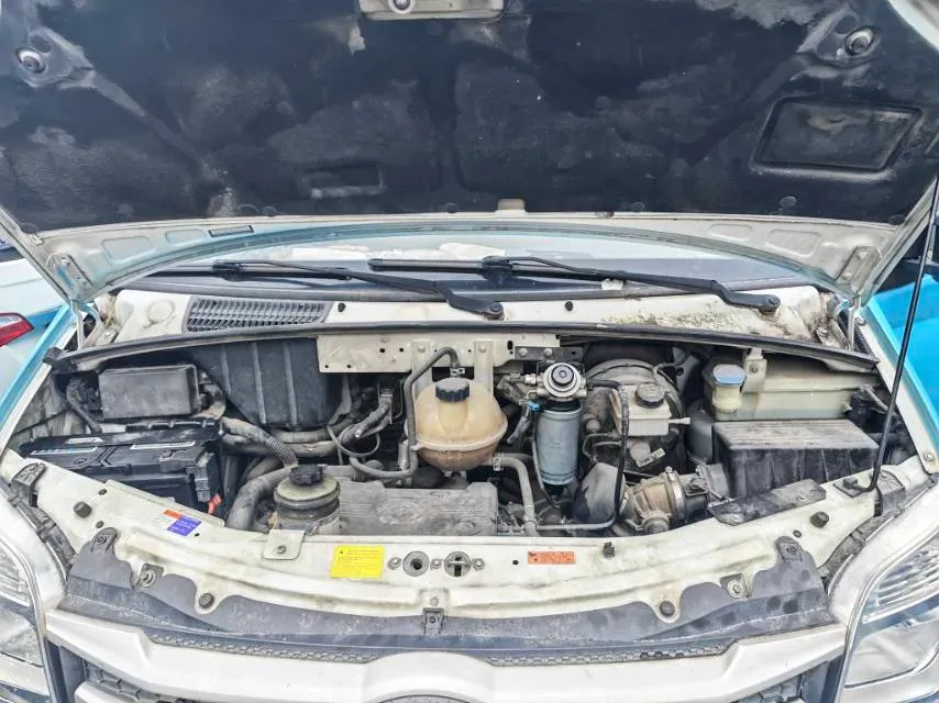 2018 MAXUS XinTu V80 2.5T 136HP L4 6MT,autocango,china used car exporter,china ev exporter,chinese used car exporter,chinese used ev exporter