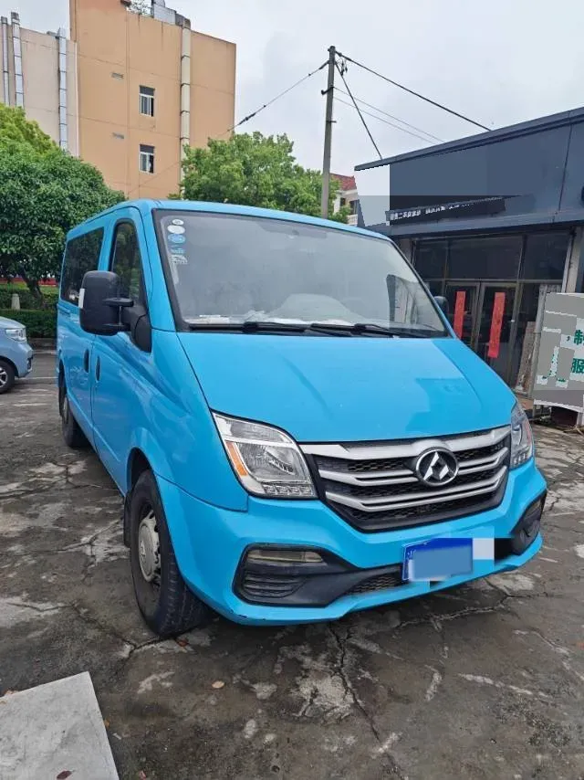 2018 MAXUS XinTu V80 2.5T 136HP L4 6MT,autocango,china used car exporter,china ev exporter,chinese used car exporter,chinese used ev exporter