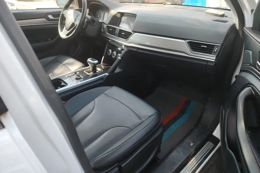 2018 Haval H6 1.5T 150HP L4 7DCT,autocango,china used car exporter,china ev exporter,chinese used car exporter,chinese used ev exporter